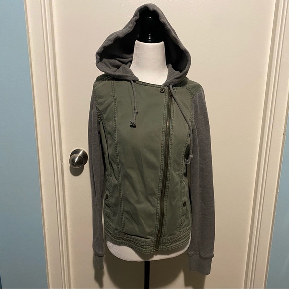 HOLLISTER UTILITY JACKET - Picture 1 of 16